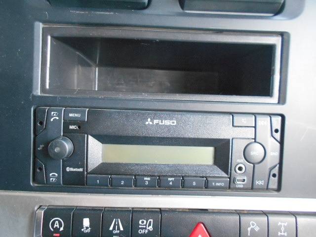 三菱ふそうスーパーグレートダンプ大型（10t）[写真20]