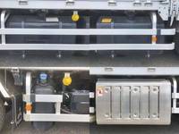 三菱ふそうスーパーグレートパネルウイング大型（10t）[写真22]