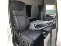 三菱ふそうスーパーグレートパネルウイング大型（10t）[写真30]