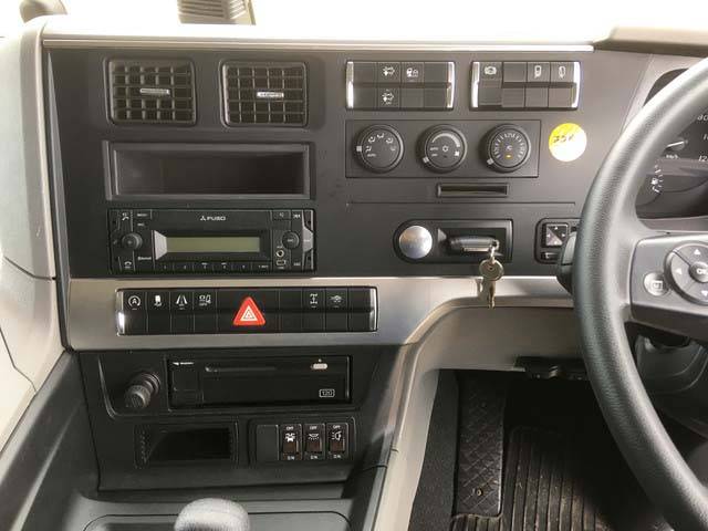 三菱ふそうスーパーグレートパネルウイング大型（10t）[写真37]