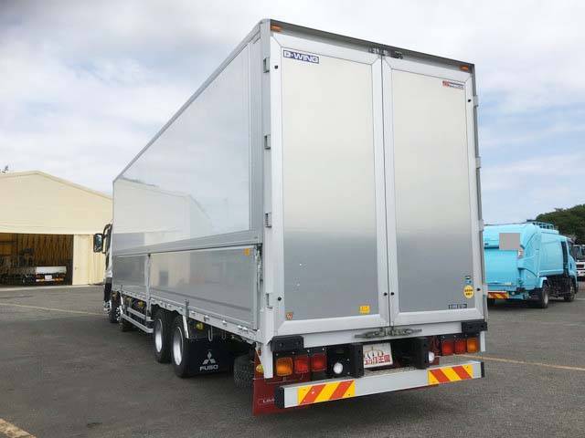 三菱ふそうスーパーグレートパネルウイング大型（10t）[写真04]