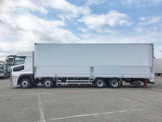 三菱ふそうスーパーグレートパネルウイング大型（10t）[写真05]