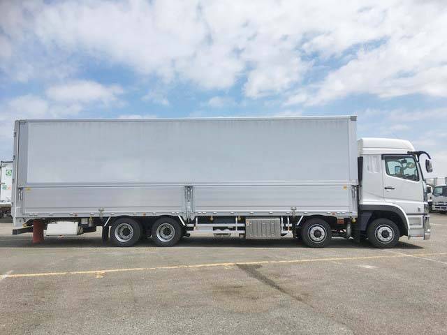 三菱ふそうスーパーグレートパネルウイング大型（10t）[写真07]