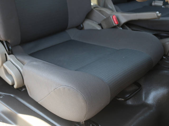 日産アトラス平ボディ小型（2t・3t）[写真25]