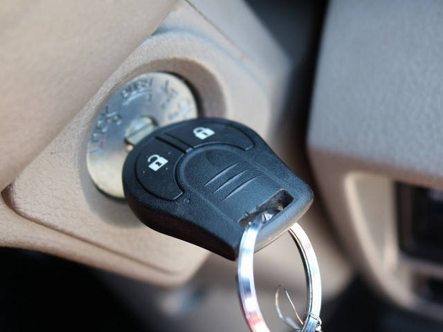 日産アトラス平ボディ小型（2t・3t）[写真30]