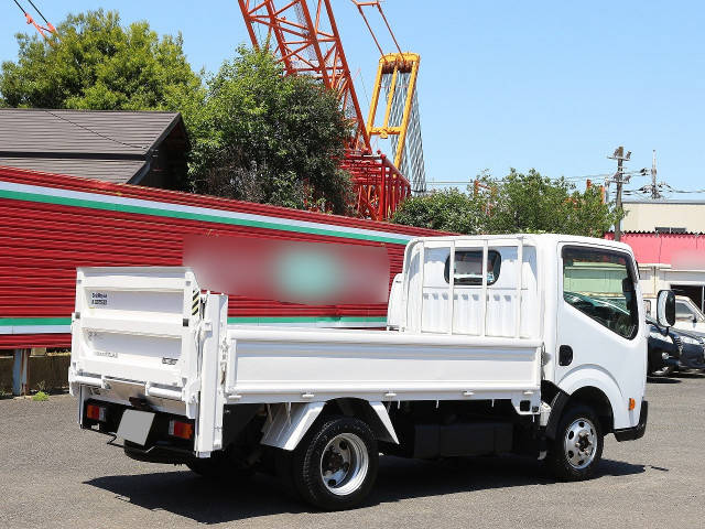 日産アトラス平ボディ小型（2t・3t）[写真04]