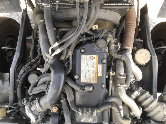 いすゞフォワード冷凍車（冷蔵車）中型（4t）[写真25]