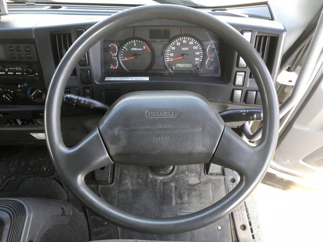 いすゞフォワード冷凍車（冷蔵車）中型（4t）[写真33]