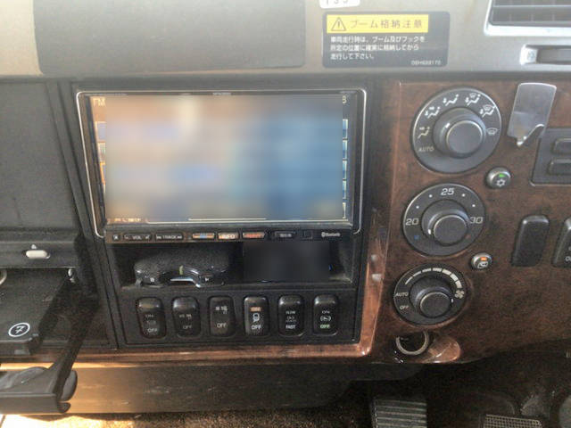 三菱ふそうファイタークレーン4段増トン（6t・8t）[写真10]