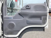 いすゞエルフ冷凍車（冷蔵車）小型（2t・3t）[写真29]