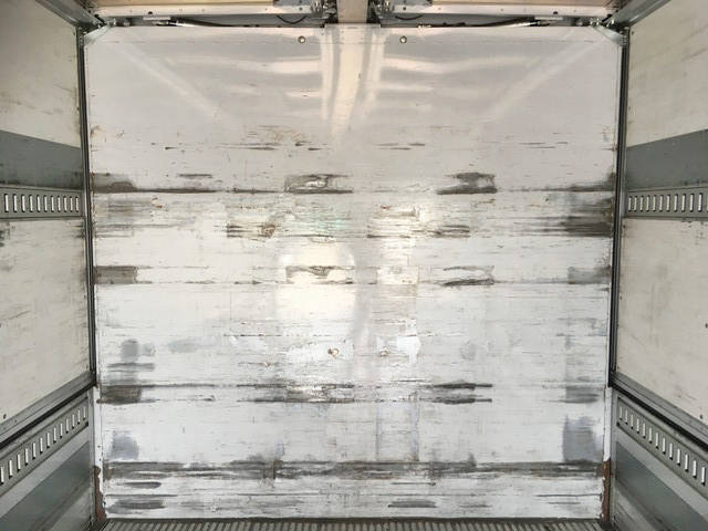 いすゞフォワードアルミウイング中型（4t）[写真16]