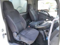 いすゞフォワードアルミウイング中型（4t）[写真35]