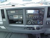 いすゞフォワード冷凍車（冷蔵車）中型（4t）[写真11]