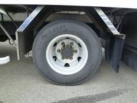 いすゞフォワード冷凍車（冷蔵車）中型（4t）[写真32]