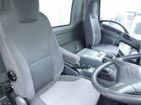 いすゞフォワード冷凍車（冷蔵車）中型（4t）[写真08]