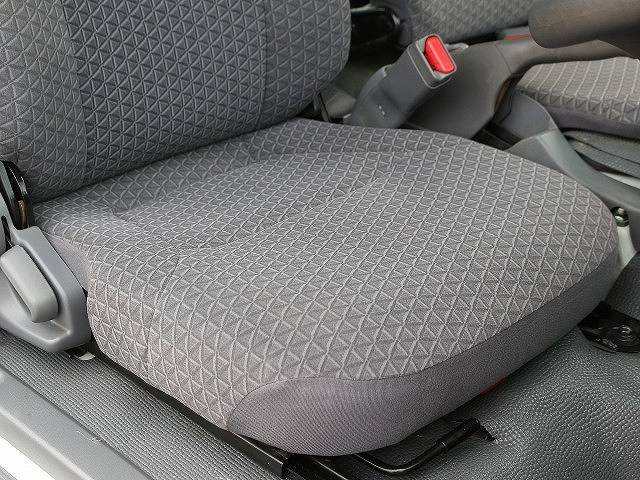 いすゞエルフダブルキャブ（Wキャブ）小型（2t・3t）[写真18]