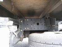 三菱ふそうキャンター平ボディ小型（2t・3t）[写真10]