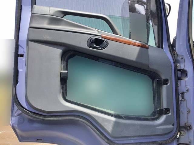 三菱ふそうスーパーグレートダンプ大型（10t）[写真30]