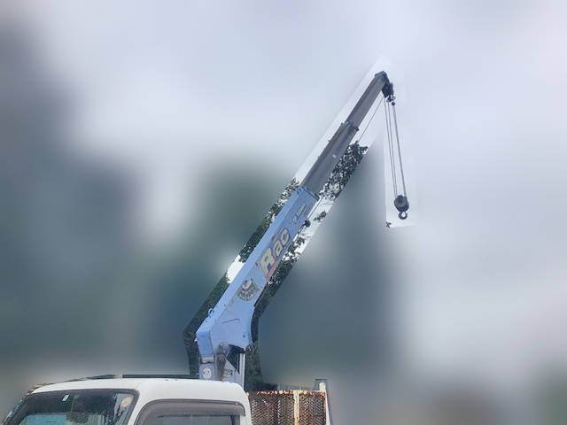 三菱ふそうキャンタークレーン3段小型（2t・3t）[写真15]