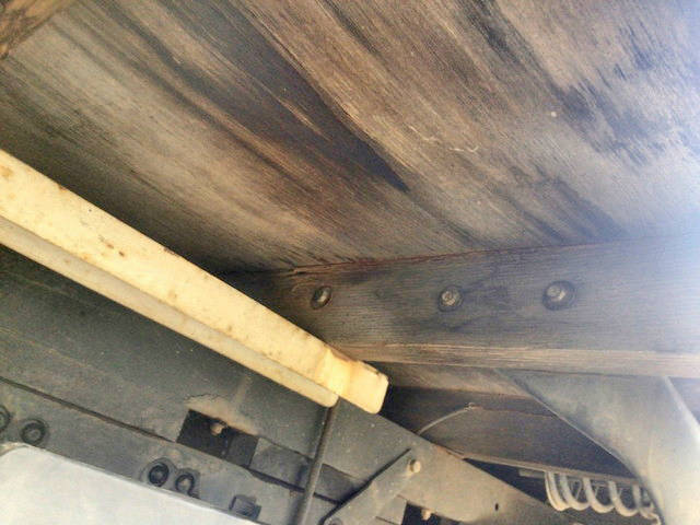 三菱ふそうキャンタークレーン3段小型（2t・3t）[写真24]