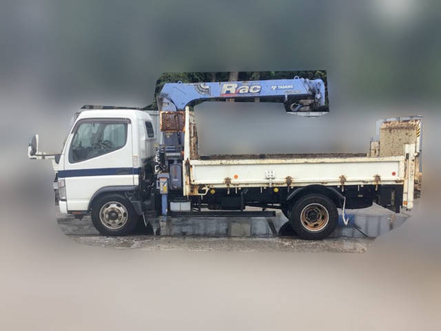 三菱ふそうキャンタークレーン3段小型（2t・3t）[写真05]