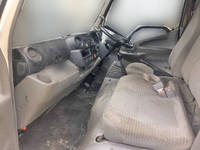 日野デュトロ平ボディ小型（2t・3t）[写真20]