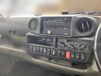 日野デュトロ平ボディ小型（2t・3t）[写真25]