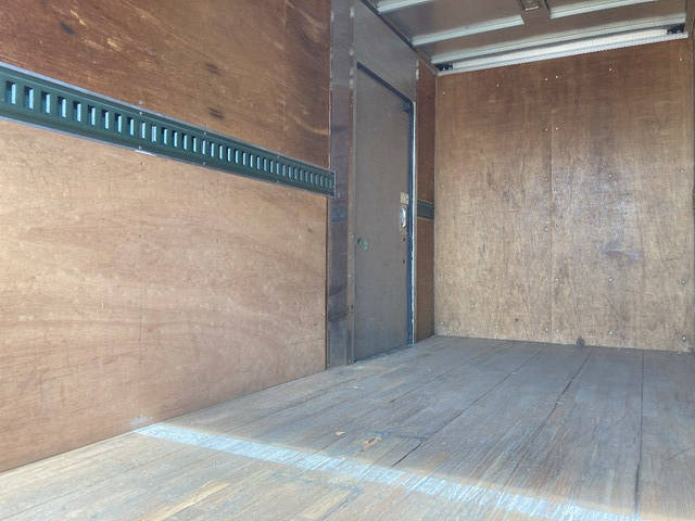 トヨタダイナアルミバン小型（2t・3t）[写真13]