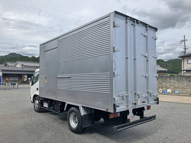 トヨタダイナアルミバン小型（2t・3t）[写真04]