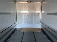 三菱ふそうスーパーグレートパネルウイング大型（10t）[写真10]