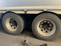 三菱ふそうスーパーグレートパネルウイング大型（10t）[写真15]