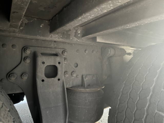 三菱ふそうスーパーグレートパネルウイング大型（10t）[写真19]