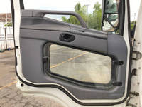 三菱ふそうスーパーグレートクレーン5段大型（10t）[写真29]