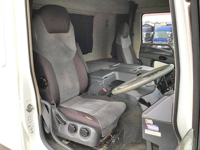 三菱ふそうスーパーグレートクレーン5段大型（10t）[写真35]