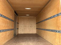 三菱ふそうキャンターアルミバン小型（2t・3t）[写真13]