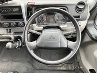 三菱ふそうキャンターアルミバン小型（2t・3t）[写真31]