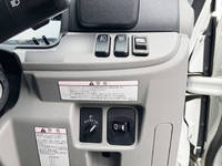 三菱ふそうキャンターアルミバン小型（2t・3t）[写真34]