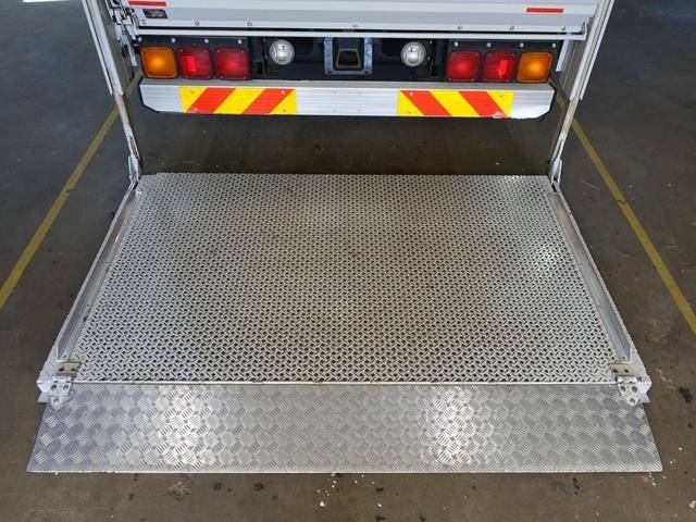 日野レンジャーアルミバン中型（4t）[写真13]