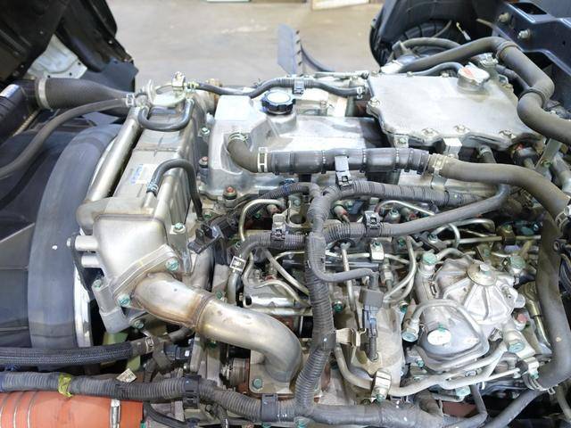 日野レンジャーアルミバン中型（4t）[写真21]