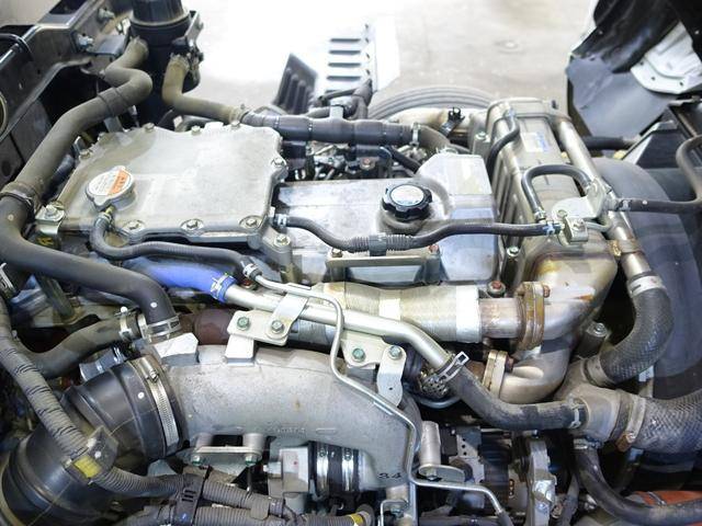 日野レンジャーアルミバン中型（4t）[写真22]