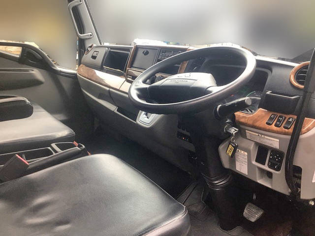 三菱ふそうキャンターダンプ小型（2t・3t）[写真26]