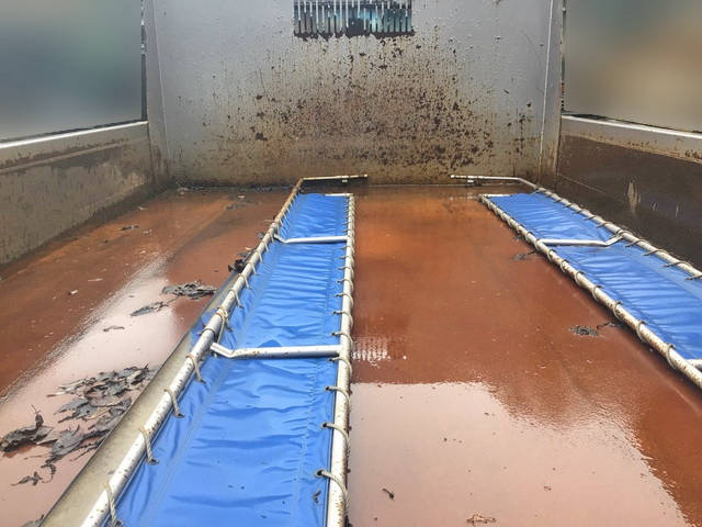 三菱ふそうキャンターダンプ小型（2t・3t）[写真09]