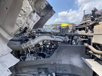 いすゞギガトレーラーヘッド（トラクターヘッド）大型（10t）[写真25]