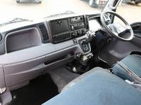 三菱ふそうキャンターパネルバン小型（2t・3t）[写真15]