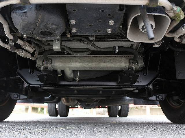 三菱ふそうキャンターパネルバン小型（2t・3t）[写真22]