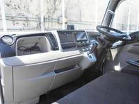 三菱ふそうキャンター平ボディ小型（2t・3t）[写真24]