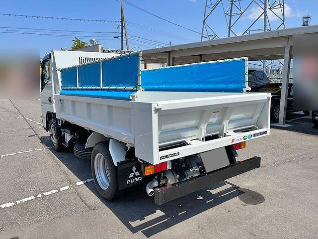 三菱ふそうキャンターダンプ小型（2t・3t）[写真04]