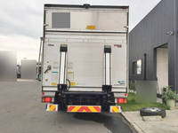 いすゞエルフアルミバン小型（2t・3t）[写真14]