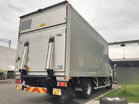 いすゞエルフアルミバン小型（2t・3t）[写真04]