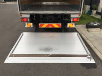 いすゞエルフアルミバン小型（2t・3t）[写真07]